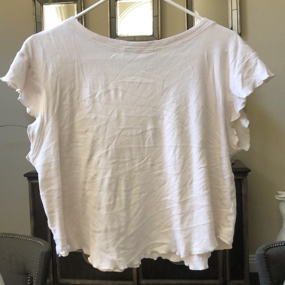 Brandy Melville Tee - Picture 2 of 3